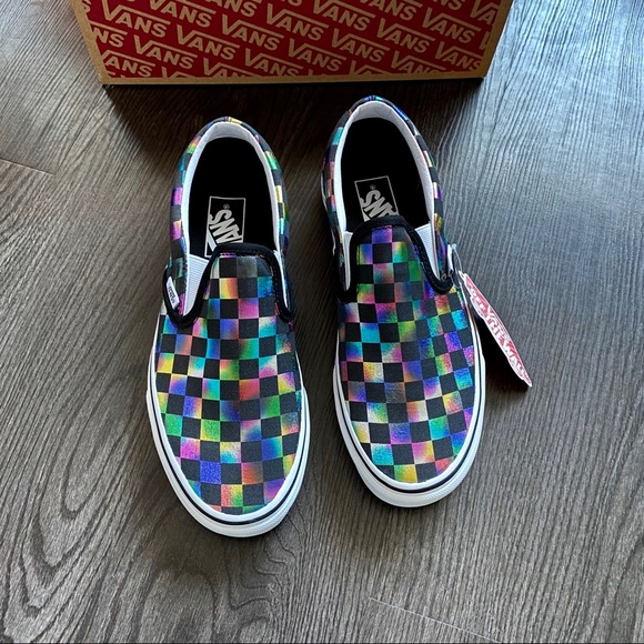vans classic slip on iridescent check